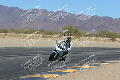 media/Mar-24-2025-Moto Forza (Mon) [[57ce5c5cff]]/3-Beginner Group/Session 3 (Turn 6 Inside)/